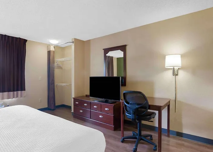 Extended Stay America Suites - Los Angeles - Long Beach Airport