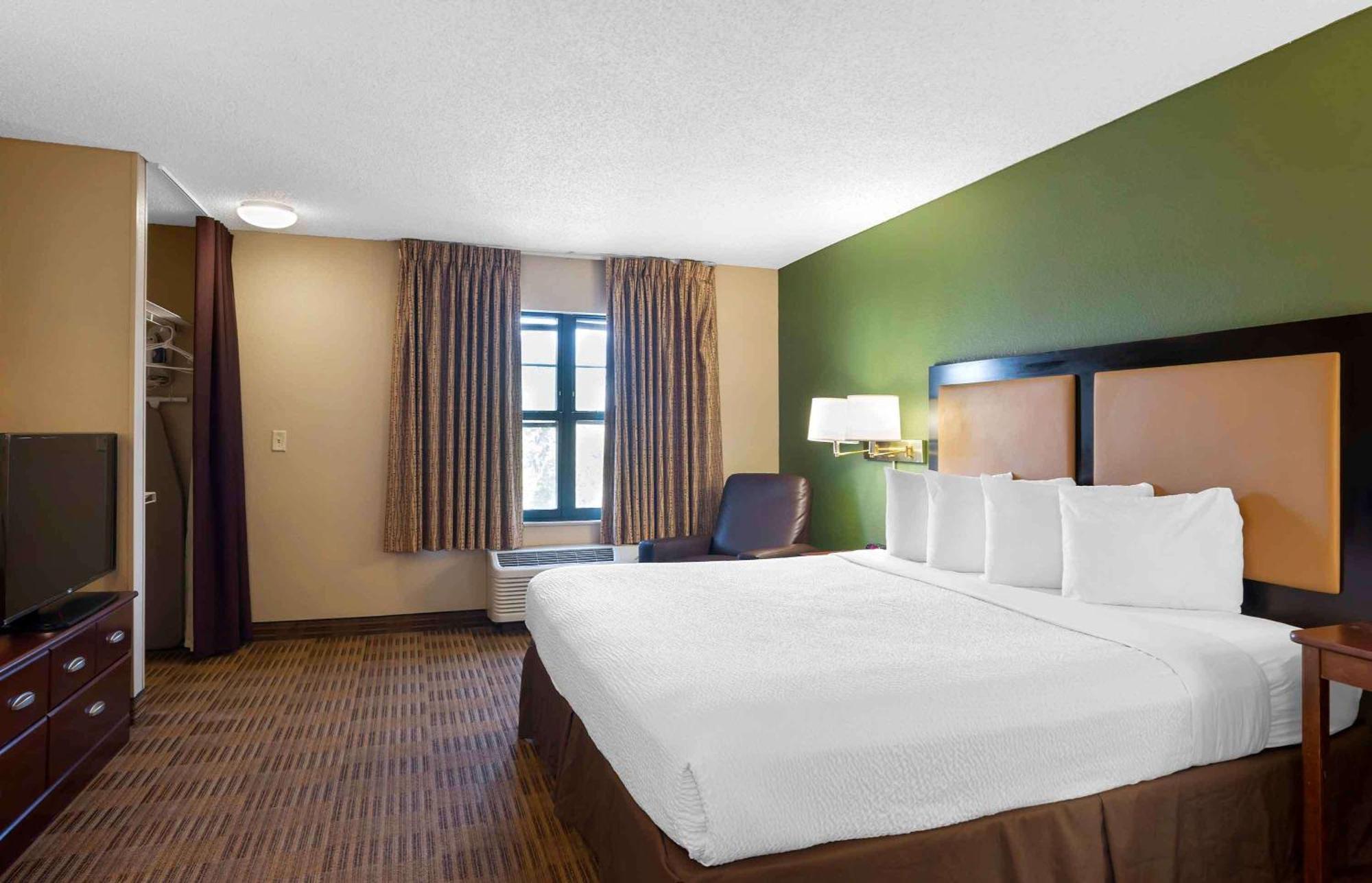 Extended America - Angeles - Long Airport Hotel Long Beach